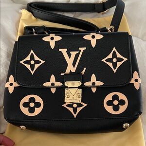 Designer Inspired Black and Cream Shoulder Bag